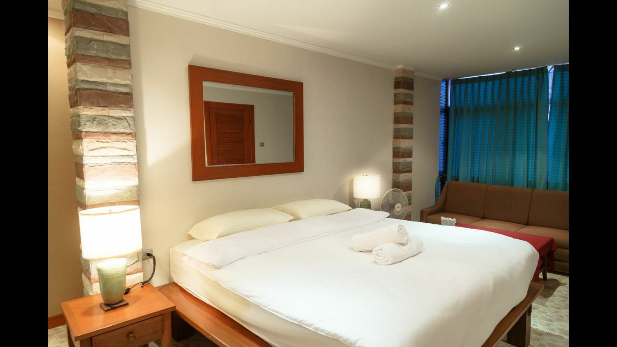 Avenue Beach Hotel Jomtien pláž Exteriér fotografie